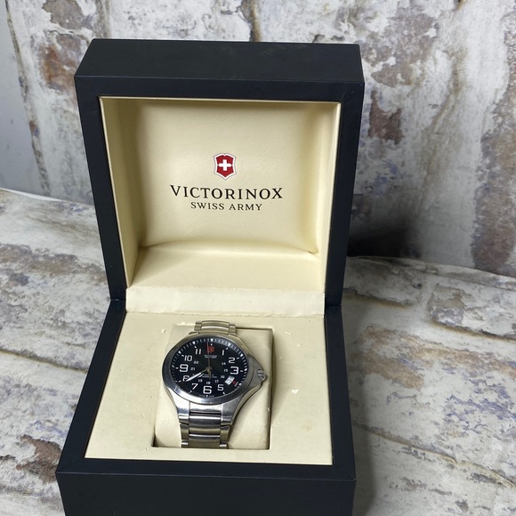 Victorinox Swiss Army Base Camp Stainless Steel Quartz Wrist Watch 241333